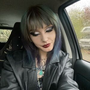 Meet your Posher, Lexi